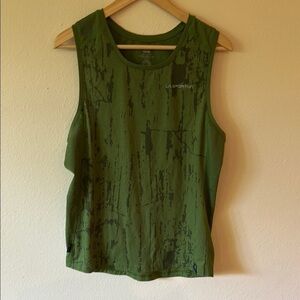 La Sportiva sz M men’s Green Sleeveless Tank Top great pre owned condition